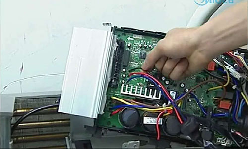 渝中美的空调电话是多少